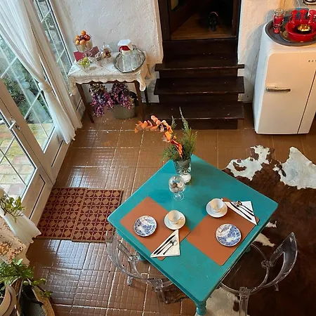 Casa Ottavia Boutique Bed & Breakfast Mossa